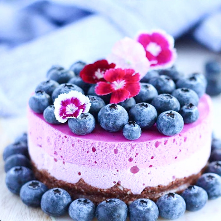 Berry-infused Cake